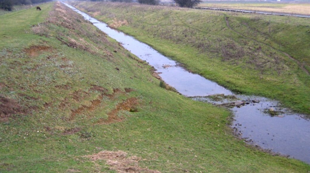 "West Deeping"-foto av Rodney Burton (CC BY-SA) / Urklipp från original