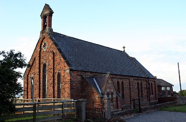 "Hutton Henry"-foto av George Ford (CC BY-SA) / Urklipp från original