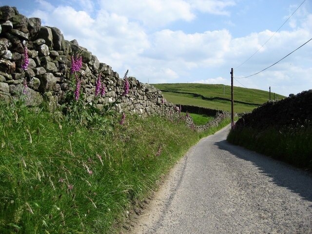 Foto “Rylstone” tomada por Chris Heaton (CC BY-SA); recorte de la original