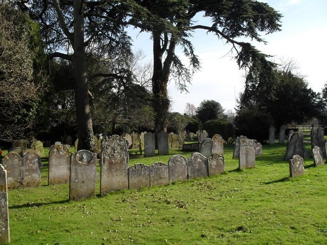 Churchyard at St Mary, Aldingbourne (6)