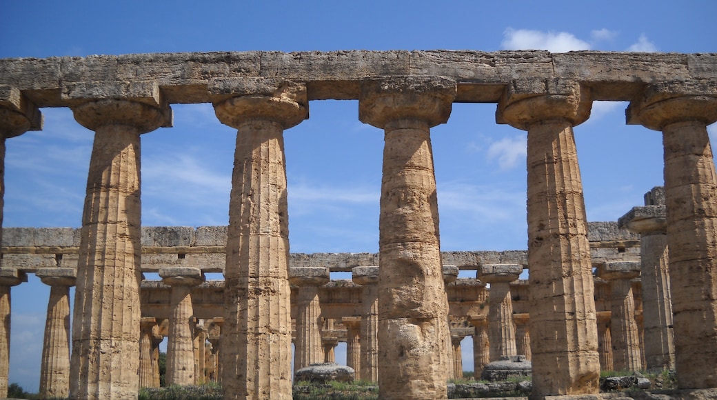 Foto "First Temple of Hera" di Ophelia12342001 (page does not exist) (CC BY-SA) / Ritaglio dell’originale