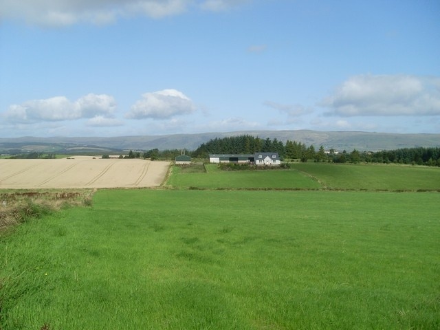 Langmuirhead Farm From across the glen of the Cult Burn.