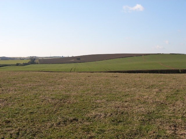 Foto „Charndon“ von Andrew Smith (CC BY-SA)/zugeschnittenes Original