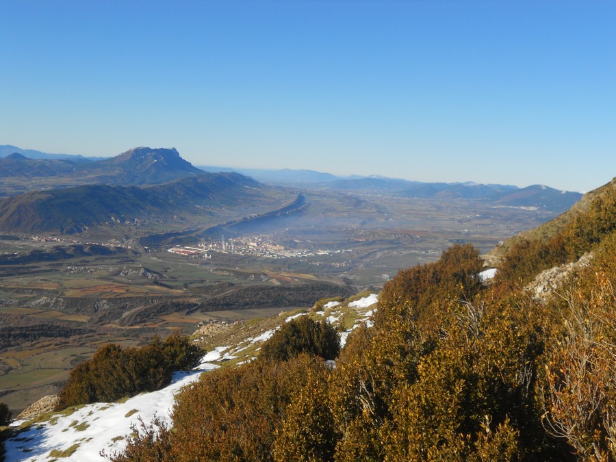 Sabiñanigo desde Santa Orosia , Yebra de Basa .