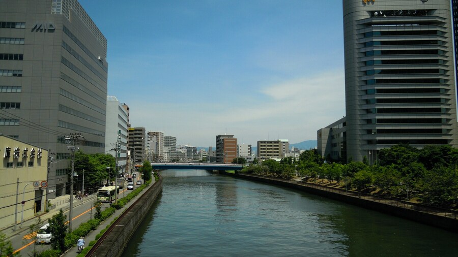 Photo "Osaka Business Park" by DVMG (Creative Commons Attribution 3.0) / Cropped from original
