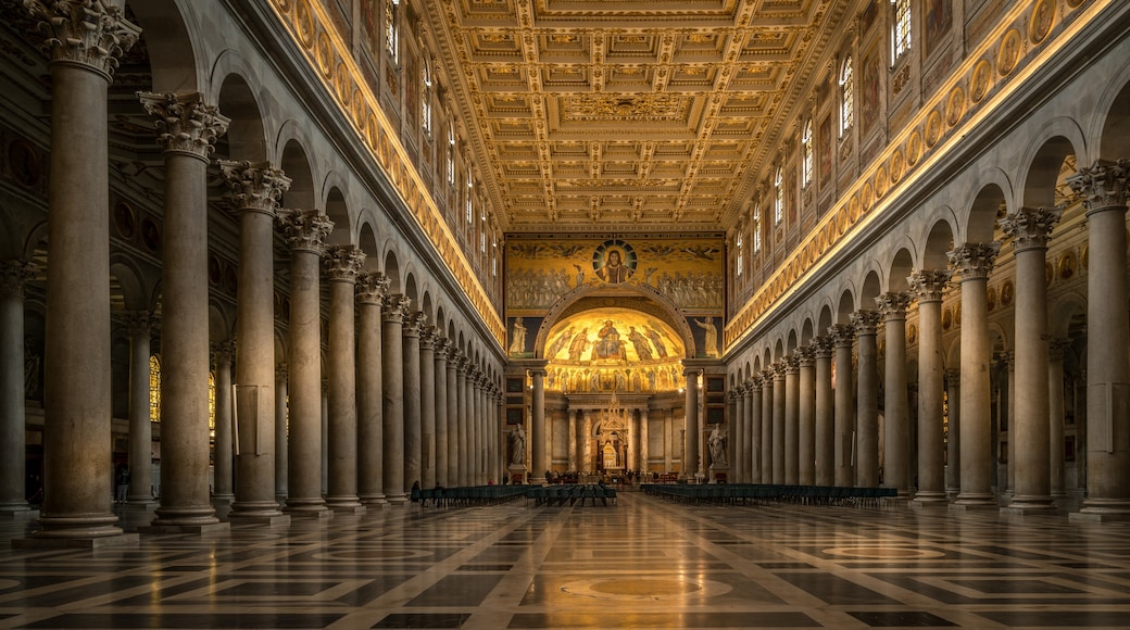"Basilica Papale di San Paolo fuori le Mura"-foto av W.W.Thaler (CC BY-SA) / Urklipp från original