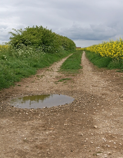 Kuva ”Binbrook” käyttäjältä Mr T (CC BY-SA) / rajattu alkuperäisestä kuvasta