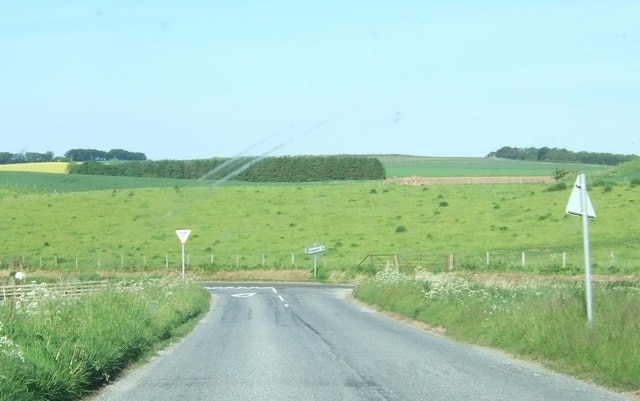 Road junction near Blebo Hole Approaching the main road, coming down from the Craigtoun road.