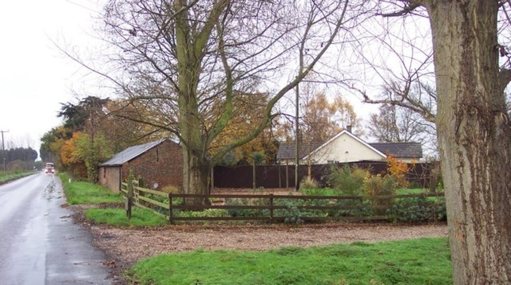 Kuva ”Wiggenhall St. Germans” käyttäjältä Jonathan Billinger (CC BY-SA) / rajattu alkuperäisestä kuvasta