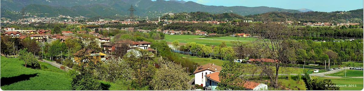 Photo "Uno sguardo dal "ponte" verso nord-est" by Oiram Iccut (Creative Commons Attribution 3.0) / Cropped from original