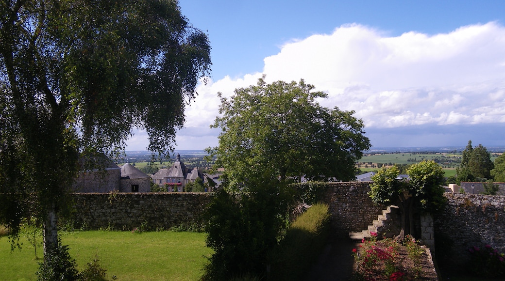 Foto "Canton de Bécherel" por chisloup (CC BY) / Recortada de la original