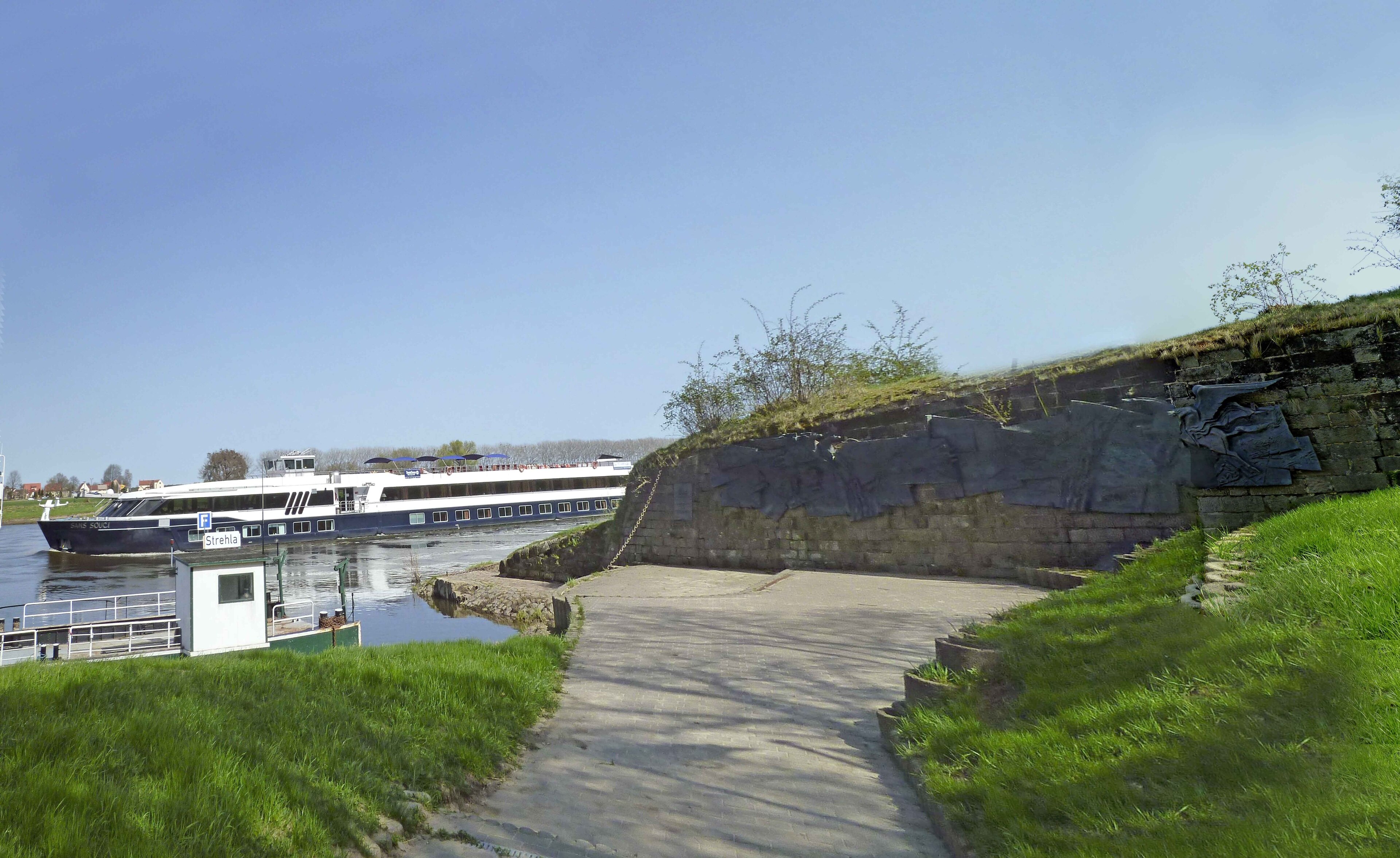 Kuva ”Strehla” käyttäjältä Radler59 (CC BY-SA) / rajattu alkuperäisestä kuvasta