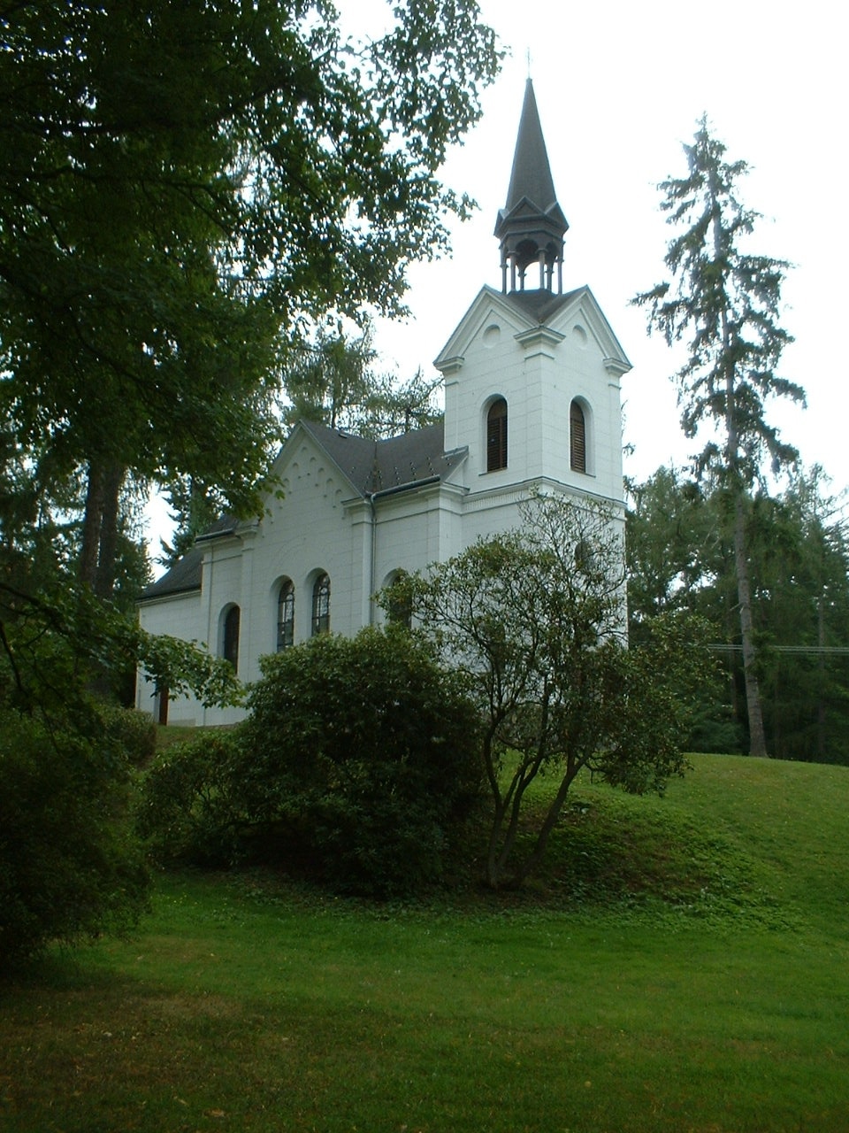 写真「ミュンヒェベルク」 投稿者 Kateřina Srbecká 様 (CC BY) / 元の写真からトリミング