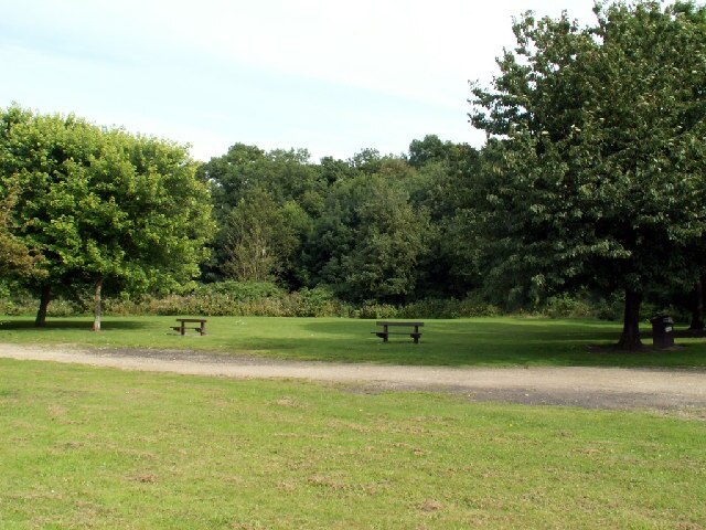 Photo "Dalton-le-Dale" by Colin Keightley (CC BY-SA) / Cropped from original