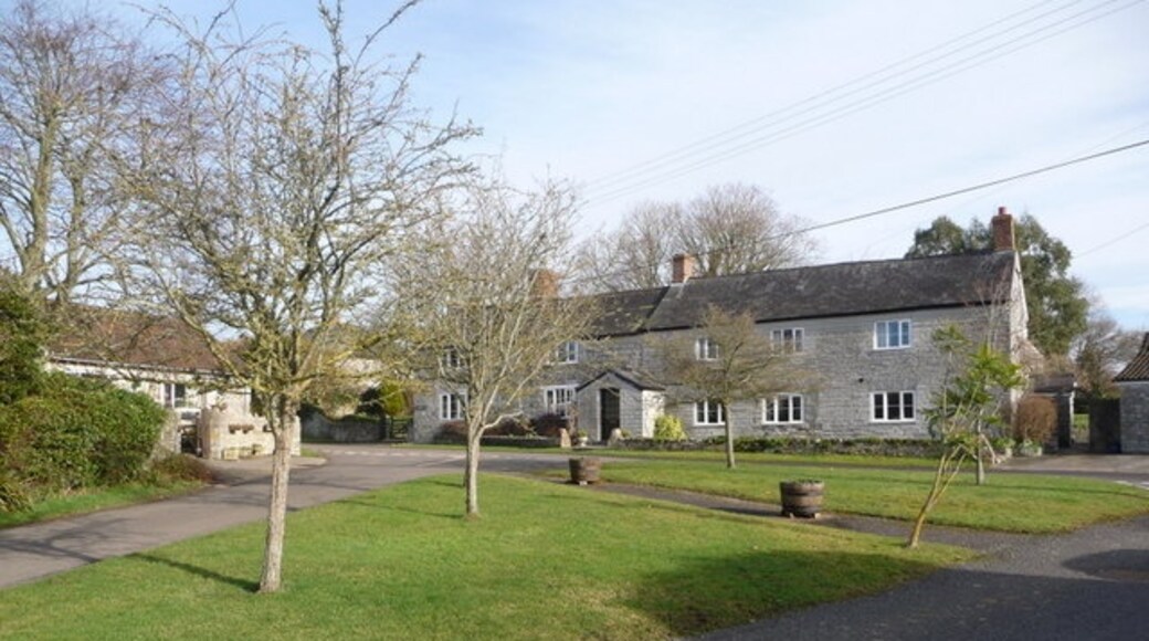 "Beercrocombe"-foto av Chris Downer (CC BY-SA) / Urklipp från original