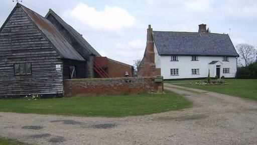 Photo "Toft Monks" by Graham Horn (CC BY-SA) / Cropped from original