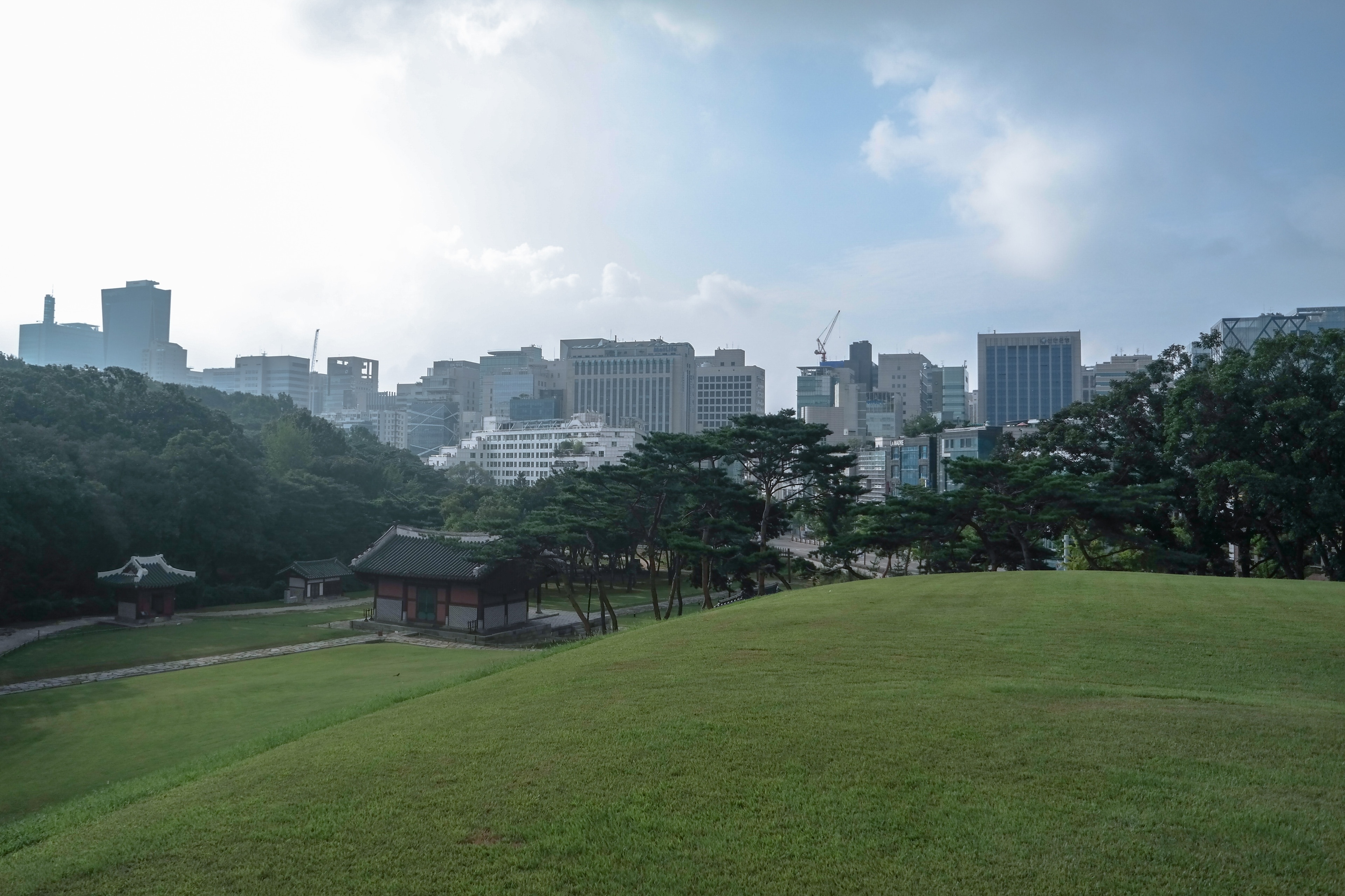 Seonjeongneung Royal Tombs, Seoul Vacation Rentals: House Rentals ...