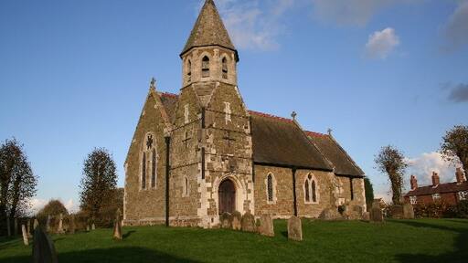 Kuva ”Ylä-Toynton” käyttäjältä Richard Croft (CC BY-SA) / rajattu alkuperäisestä kuvasta