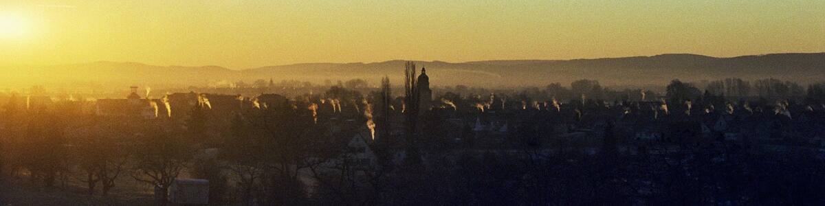 Photo "Bielen from the Business Innovation Center of Nordhausen" by Eduardo Manchon (Creative Commons Attribution-Share Alike 3.0) / Cropped from original