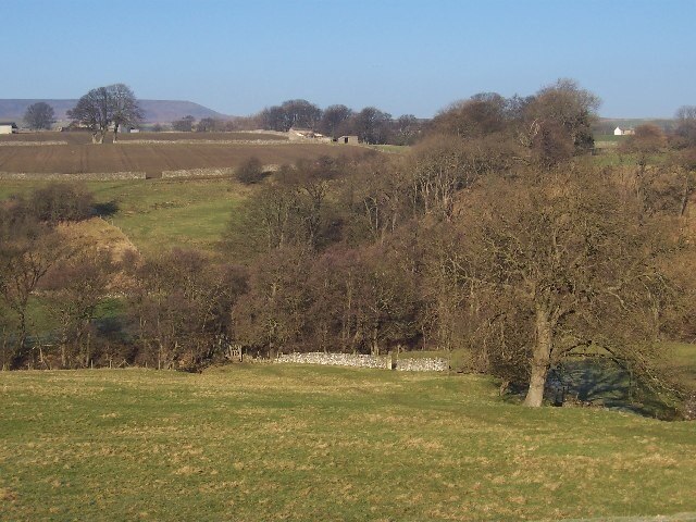 Photo "West Scrafton" by Chris Heaton (CC BY-SA) / Cropped from original