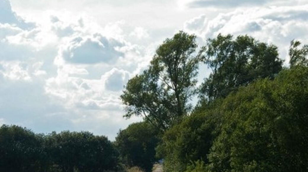 Kuva ”Little Easton” käyttäjältä Glyn Baker (CC BY-SA) / rajattu alkuperäisestä kuvasta