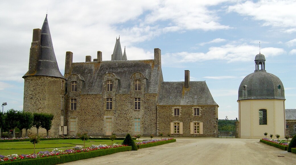 Lâu đài Rochers-Sevigne