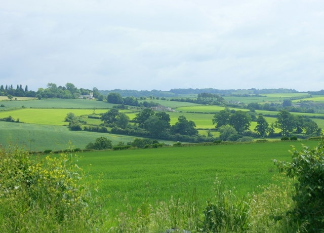 "Newton St. Loe"-foto av Maurice Pullin (CC BY-SA) / Urklipp från original