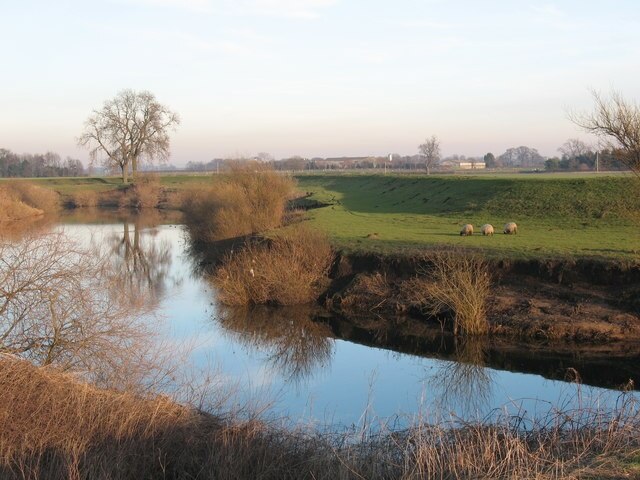 Photo "Ellenthorpe" by Gordon Hatton (CC BY-SA) / Cropped from original