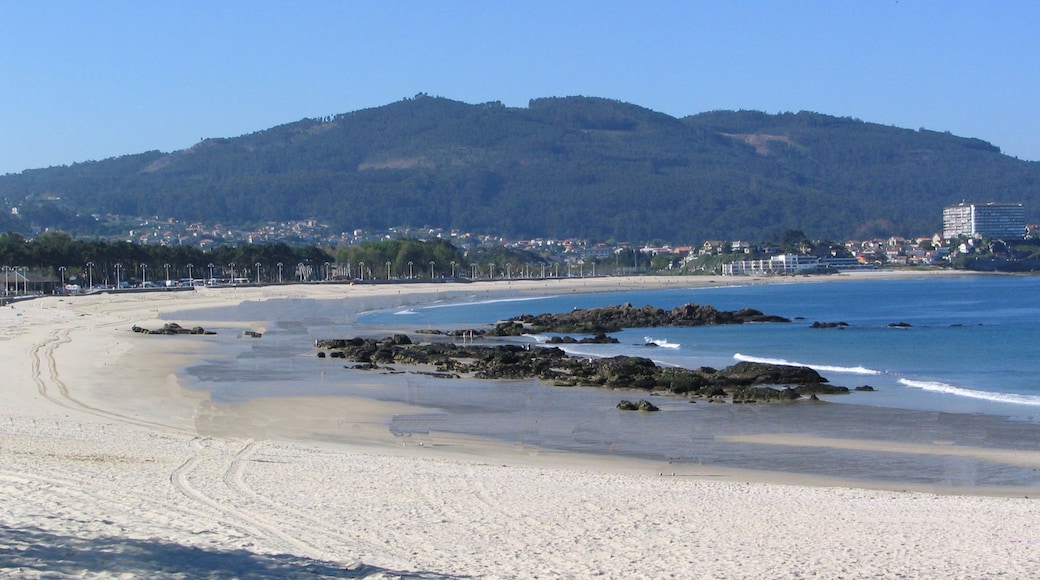 Foto "Playa de Samil" por nito (CC BY) / Recortada de la original