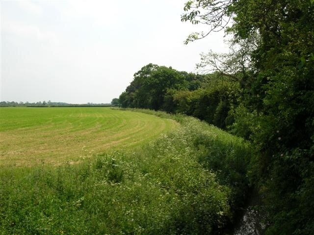 Billede "Long Marston" af DS Pugh (CC BY-SA) / beskåret fra det originale billede