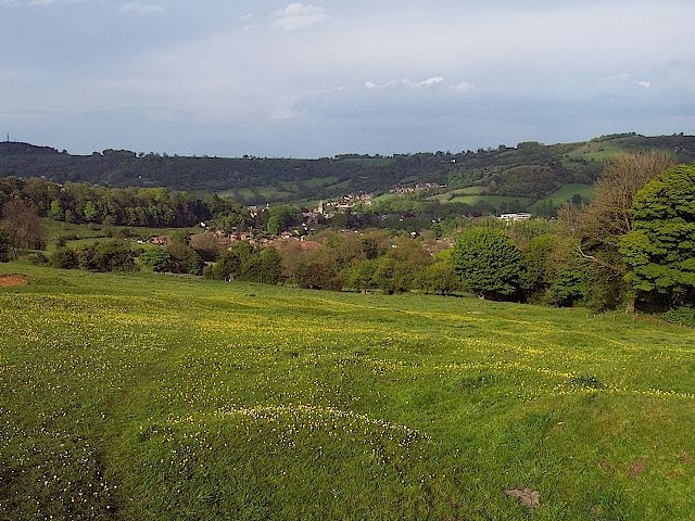 Footpath from Wirksworth to Hopton A view across a meadow as Summer Lane leaves Wirksworth and the footpath leads downhill towards Stainsborough Hall and Hopton.