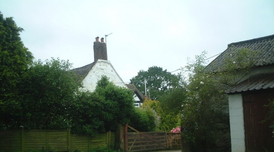 Foto „Alveley“ von planetearthisblue (CC BY-SA)/zugeschnittenes Original