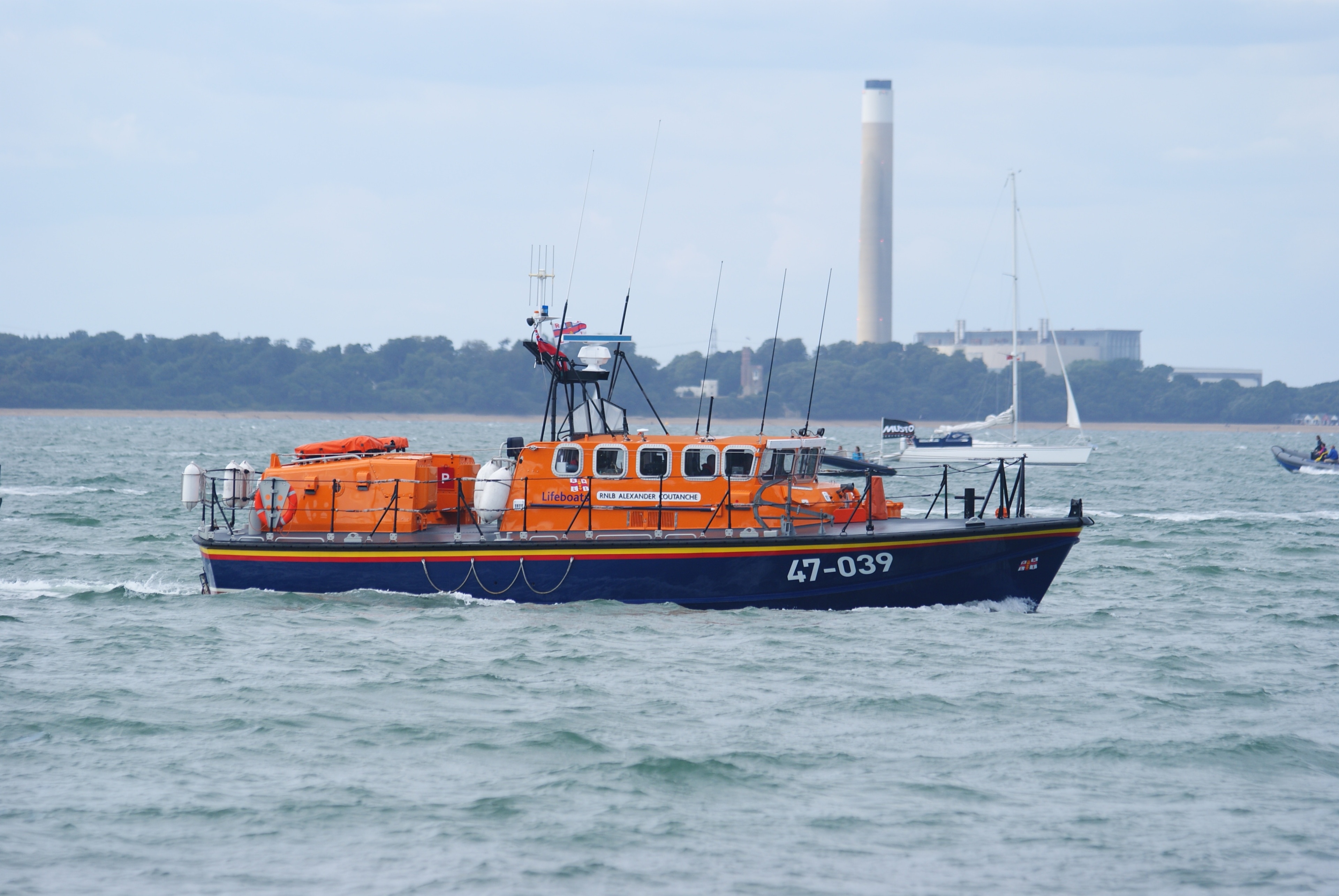 The Calshot Tyne-class lifeboat RNLB Alexander Coutanche (ON 1157)