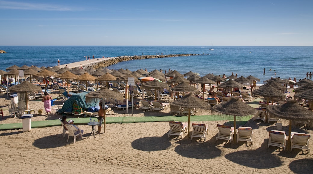« Playa de La Fontanilla», photo de Diliff (CC BY-SA) / rognée de l’originale