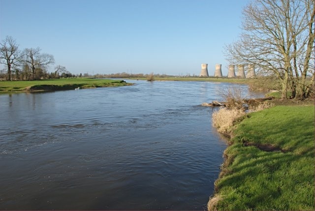 Foto „Twyford and Stenson“ von Jerry Evans (CC BY-SA)/zugeschnittenes Original