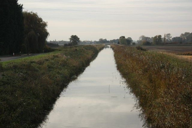 Counter Drain Looking SW from South Fen Road bridge at Tongue End