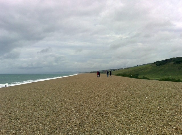 The breathtaking natural beauty of Chesil Beach 🌊🎣⁠ ⁠ 📸 @danhurford 👏  Thanks for sharing your reel with us!⁠ 📍 Chesil Beach, Weymouth⁠ ⁠  #VisitDorset⁠ ⁠, By Visit-Dorset