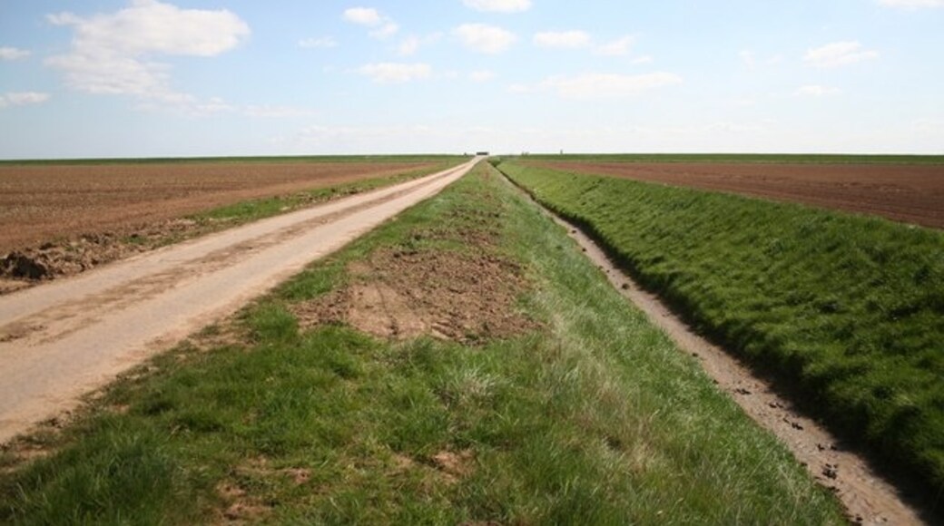 Kuva ”Leverton” käyttäjältä Richard Croft (CC BY-SA) / rajattu alkuperäisestä kuvasta