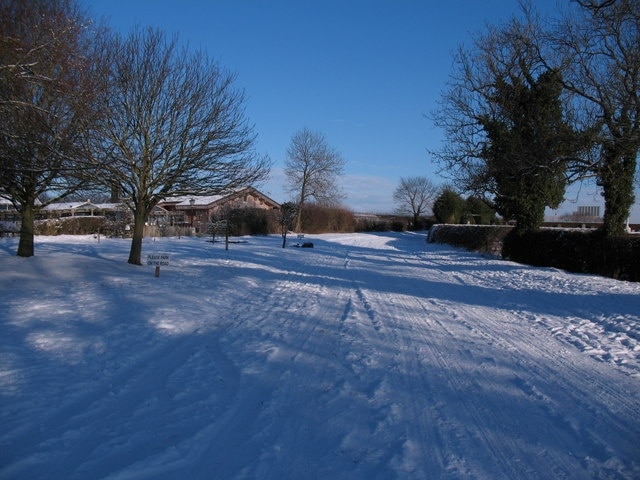 Photo "Dishforth" by Gordon Hatton (CC BY-SA) / Cropped from original