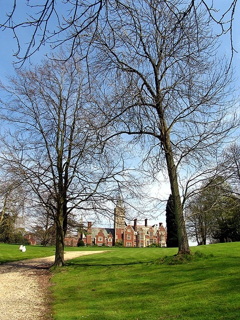 Aldermaston Court: Aldermaston. The house is in the north eastern section of the grid square. The picture was taken from the west looking towards the house which is west facing.