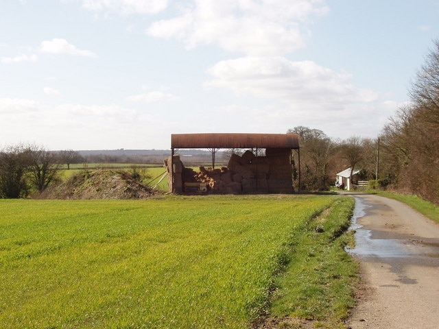 Foto “Hampton Gay and Poyle” tomada por David Hawgood (CC BY-SA); recorte de la original
