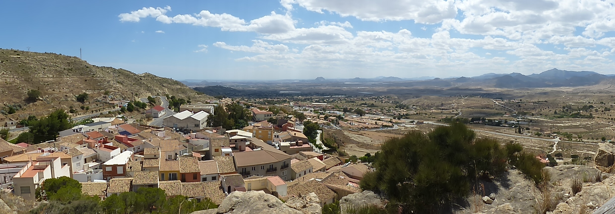 Photo "<h2>Best places to stay offering breakfast</h2>" by chisloup (CC BY) / Cropped from original