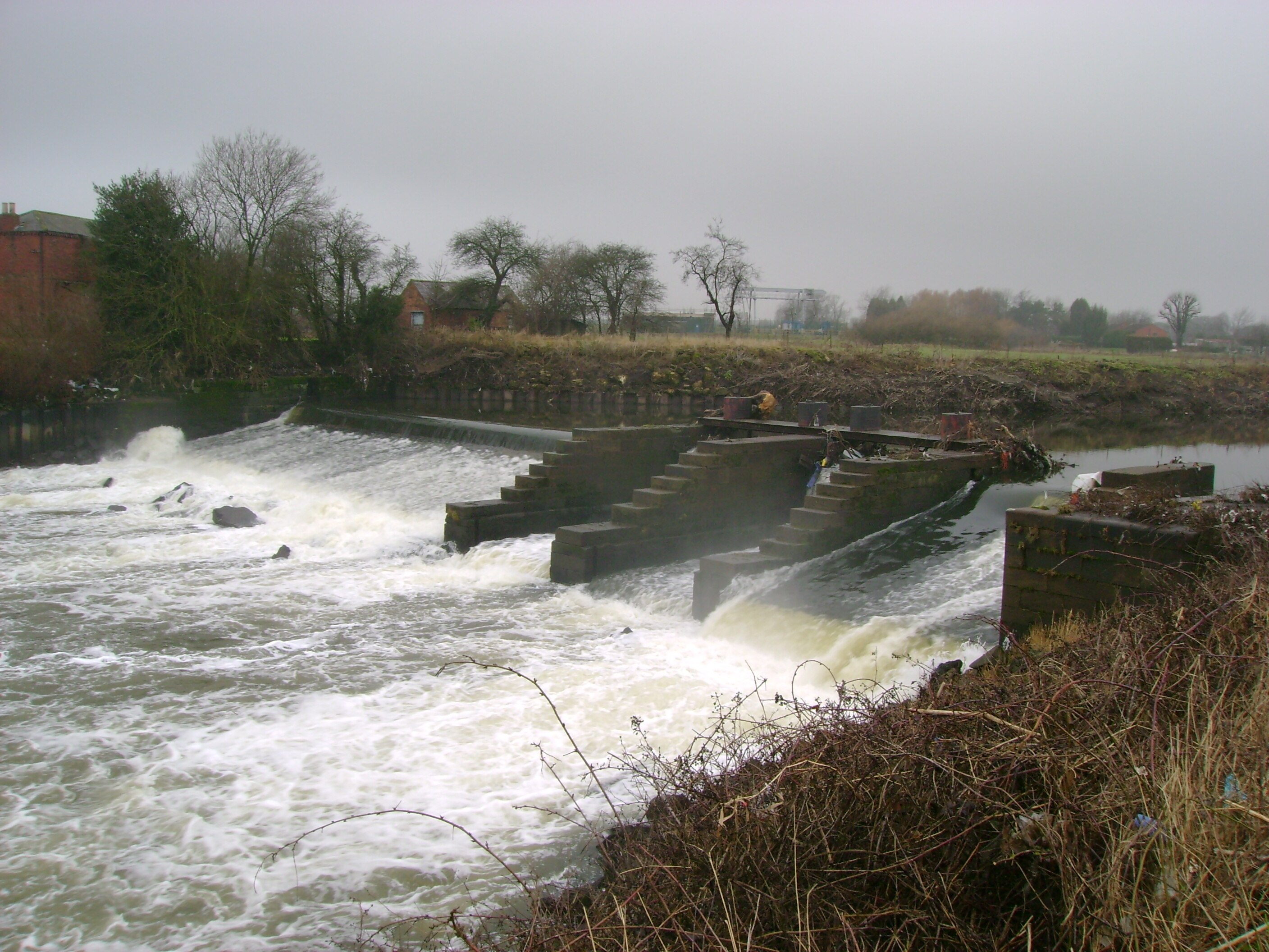 Foto „Chapel Haddlesey“ von martin dawes (CC BY-SA)/zugeschnittenes Original