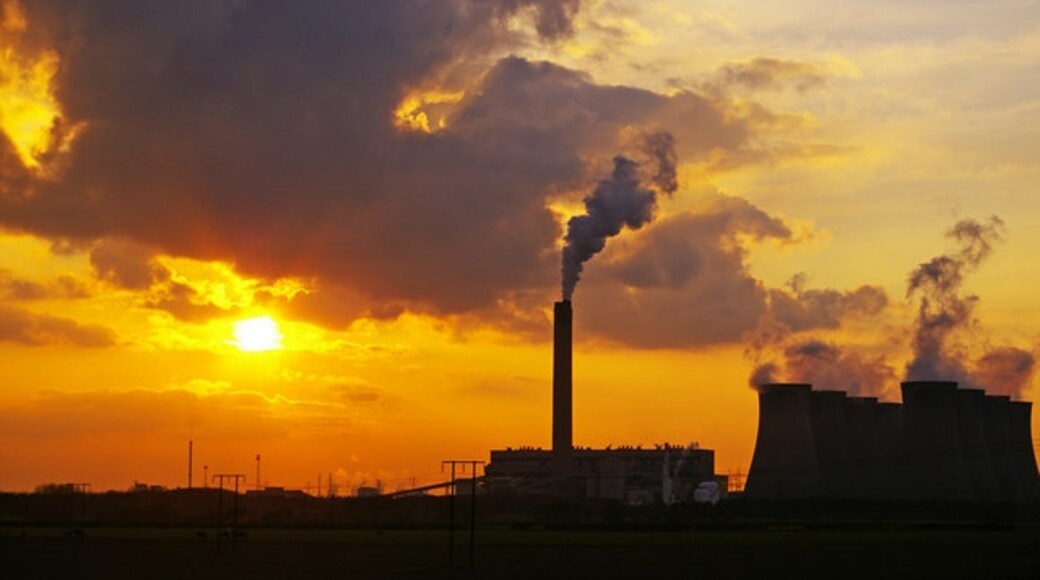 Kuva ”Hensall” käyttäjältä Christine Matthews (CC BY-SA) / rajattu alkuperäisestä kuvasta