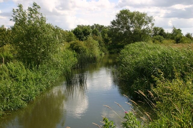 Foto „Hillesden“ von Shaun Ferguson (CC BY-SA)/zugeschnittenes Original