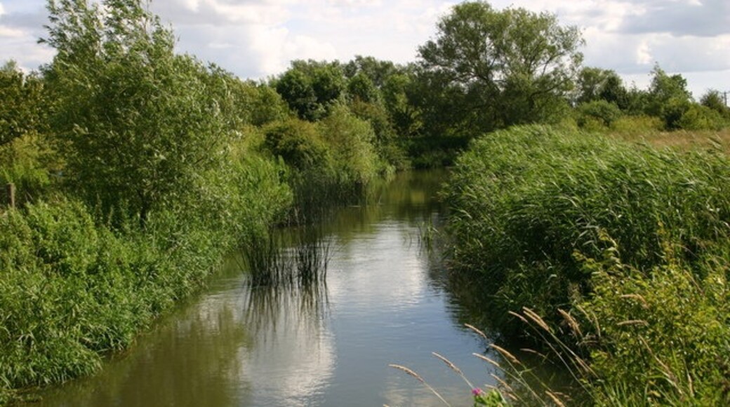 Foto „Hillesden“ von Shaun Ferguson (CC BY-SA)/zugeschnittenes Original