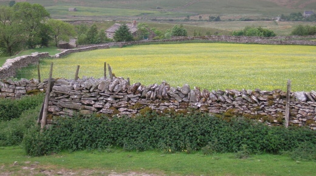 "Mallerstang"-foto av John Illingworth (CC BY-SA) / Urklipp från original
