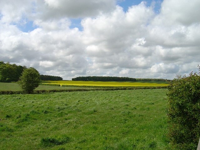 Billede "Dalton Holme" af Ian Lavender (CC BY-SA) / beskåret fra det originale billede