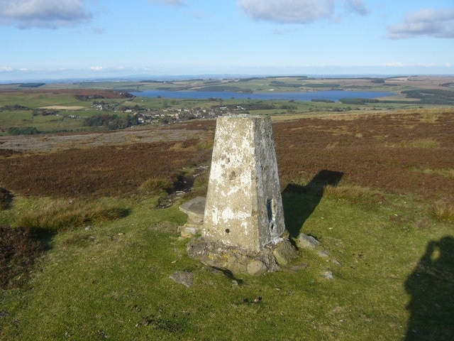Photo "Muggleswick" by Iain Macaulay (CC BY-SA) / Cropped from original