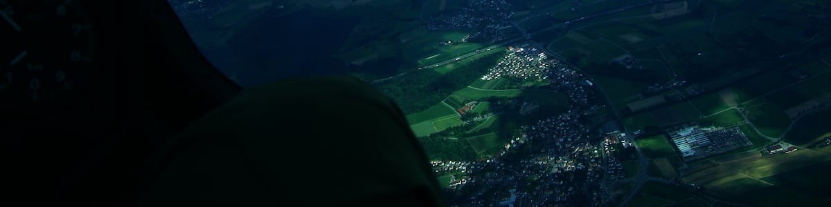 Photo "Base Is Reached" by Alexander Reuss (Creative Commons Attribution 3.0) / Cropped from original